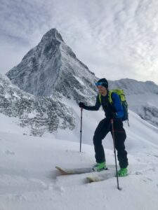 Advanced Avalanche Course in Illecillewaet drainage