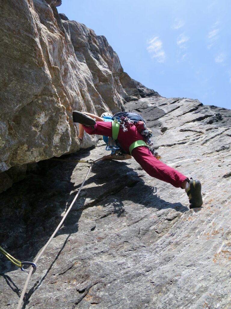 Satisfaction Victor Lake Wall